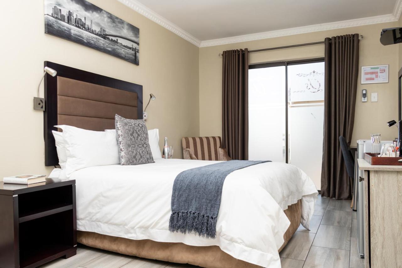 Q'S Boutique Stay Standerton Eksteriør bilde