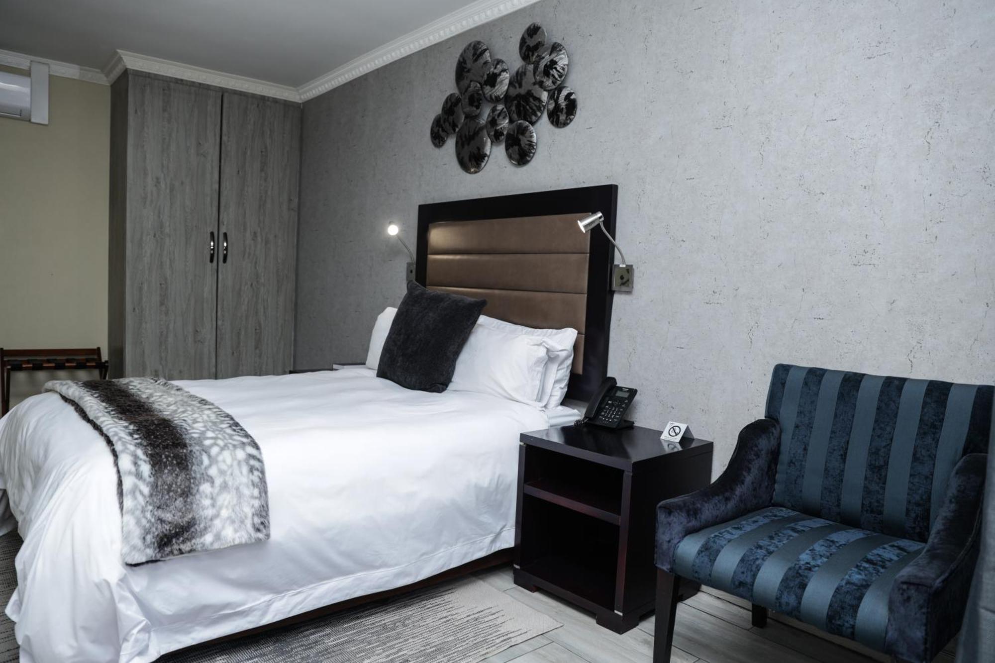 Q'S Boutique Stay Standerton Eksteriør bilde