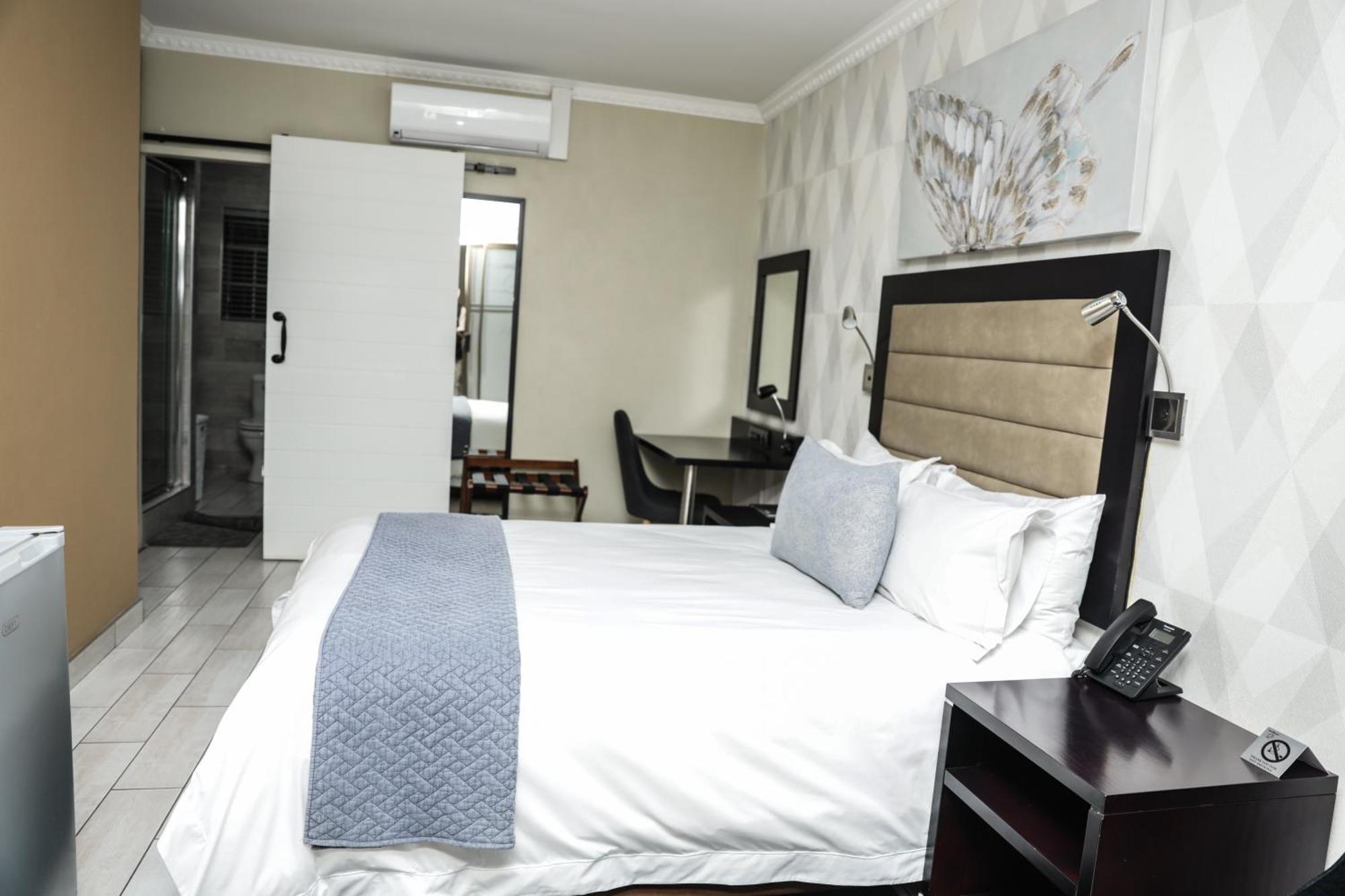 Q'S Boutique Stay Standerton Eksteriør bilde