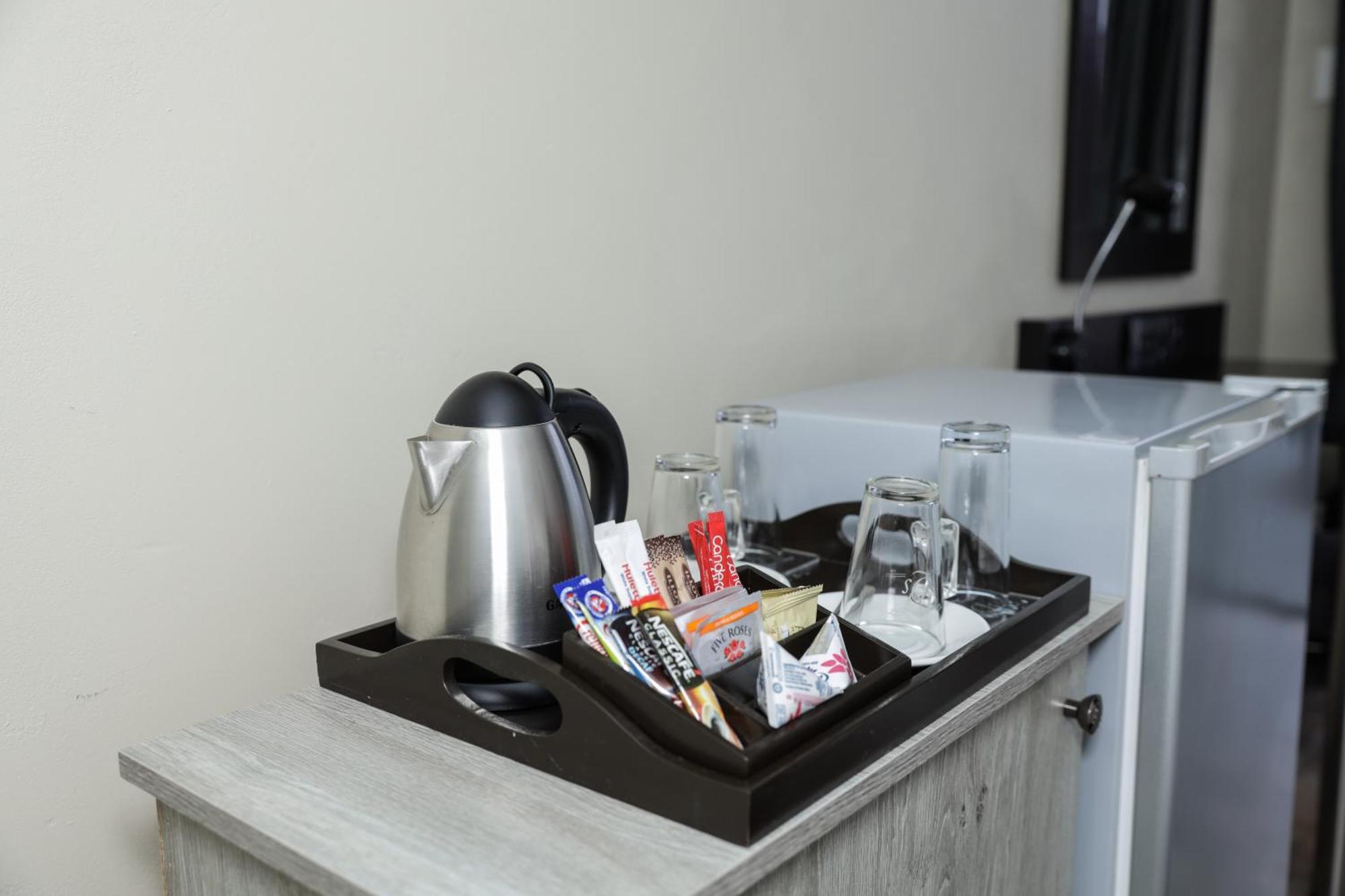 Q'S Boutique Stay Standerton Eksteriør bilde